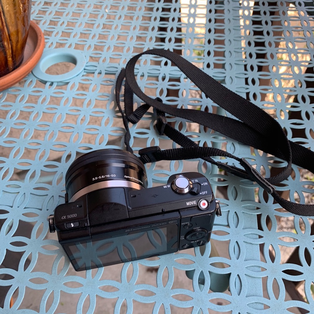Sony a5000 - Picture 4 of 5